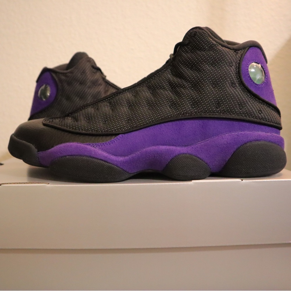 💥DEAD STOCK💥 Air Jordan 13 Court Purples Men’s Size 12 - Picture 2 of 8